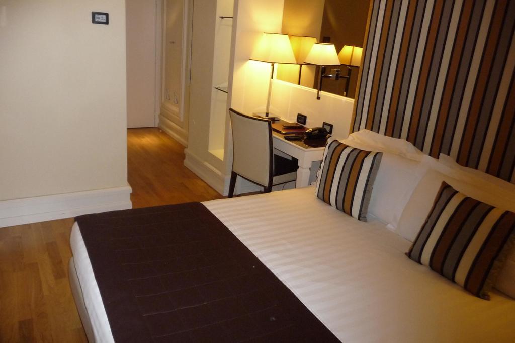 Milano & Spa***s Hotel Verona