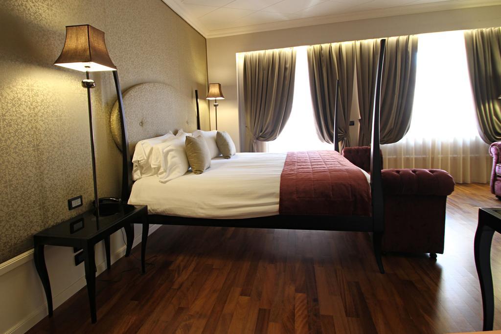 Milano & Spa***s Hotel 3*