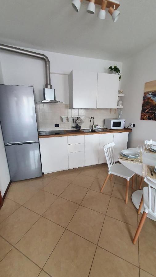 A E Parcheggio Nella Proprieta Apartamento *