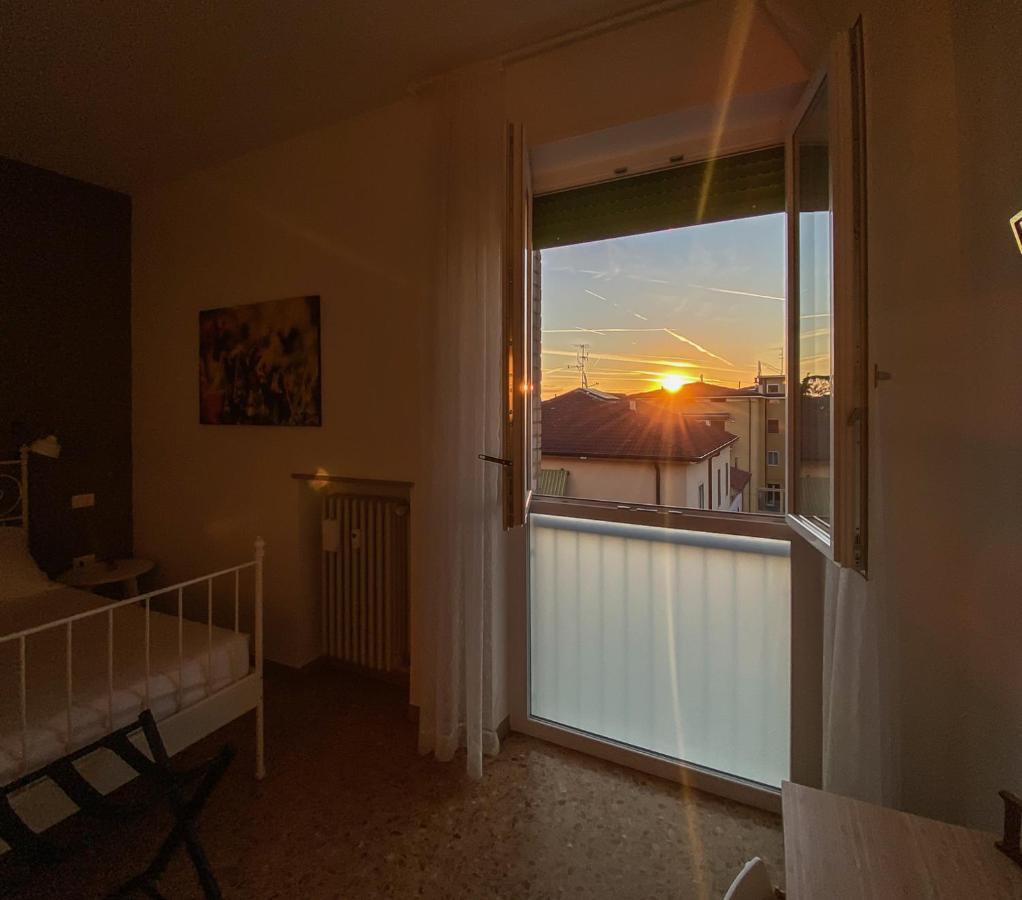Apartment 21