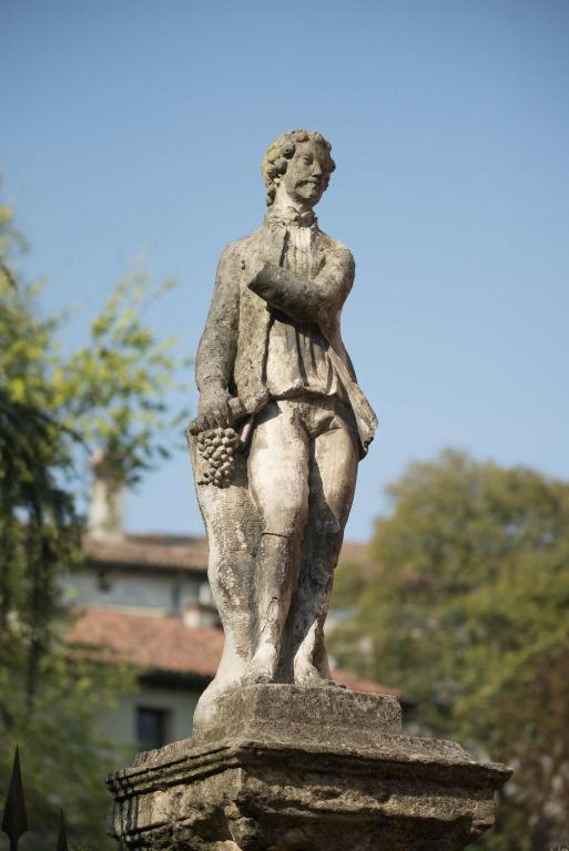 Il Giardino Segreto Pensión *