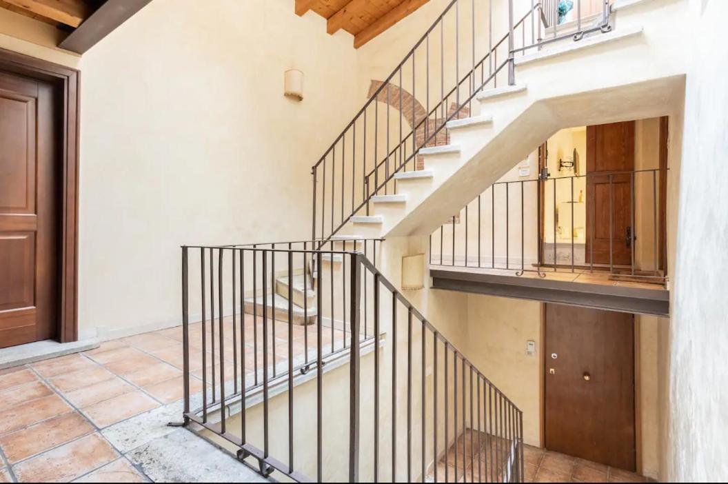 Apartment Mmesuite Arena Di By Maisonme Collection *