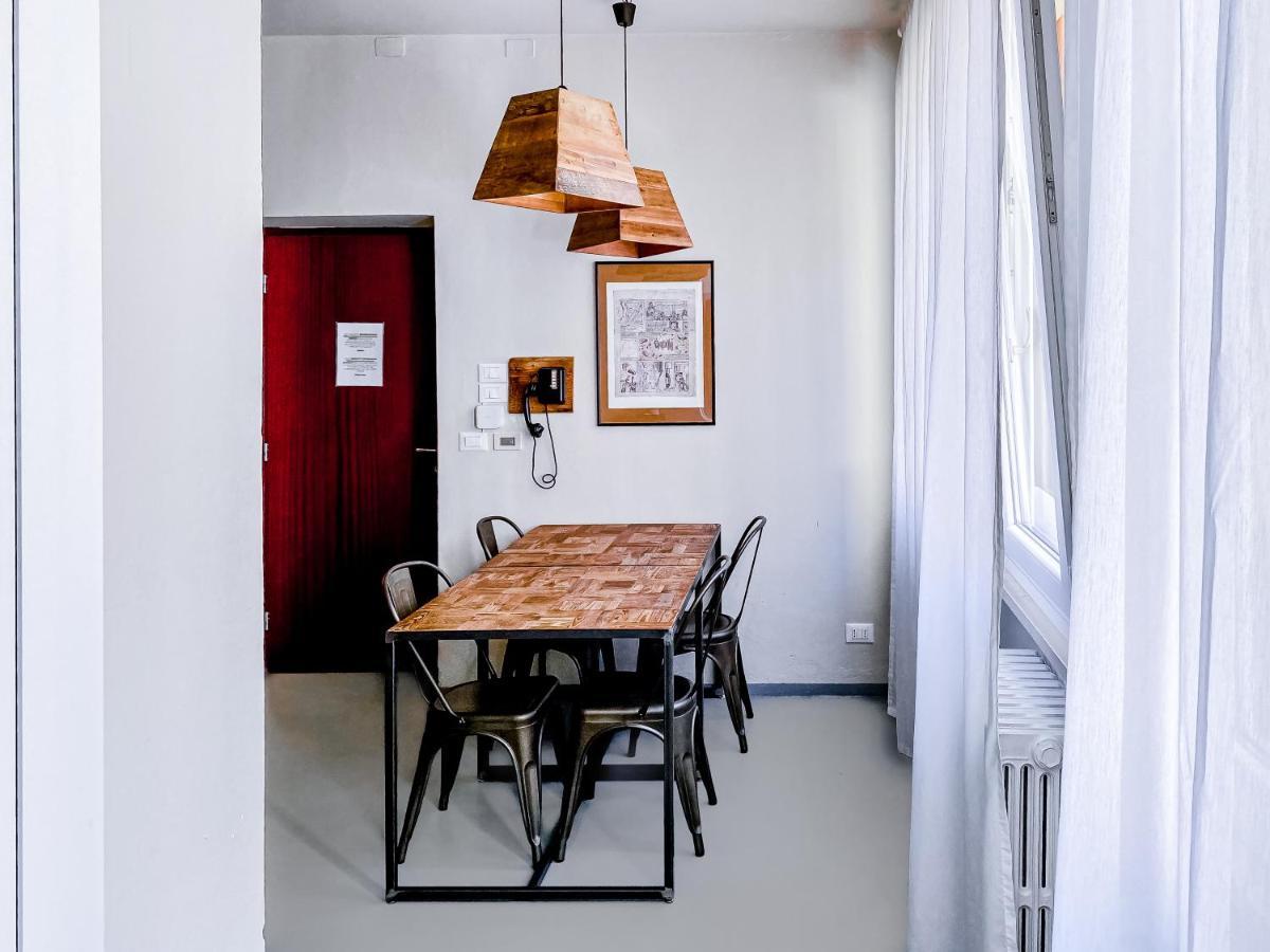 Affittacamere Tra Piazza Erbe E Piazza Bra Raffinata Maison *