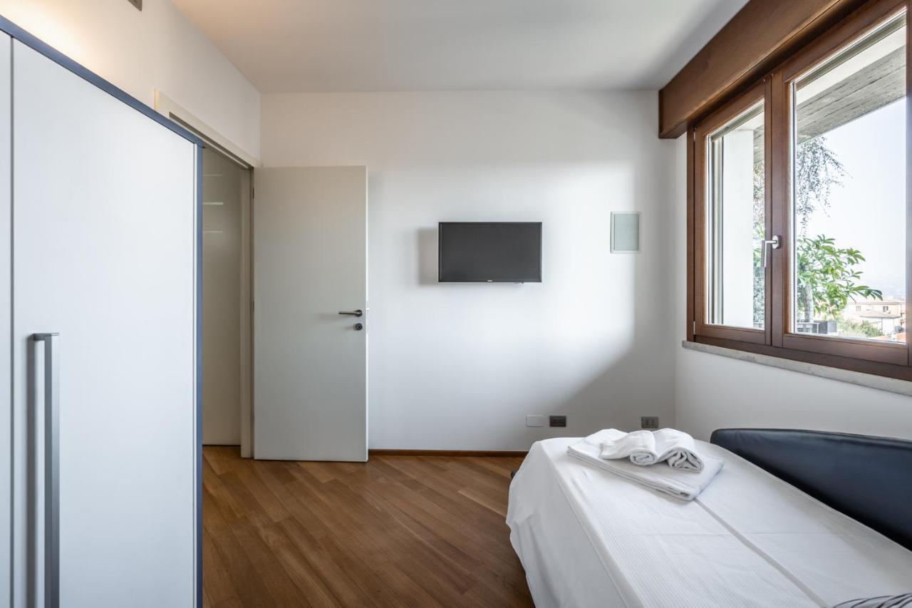 Nicola's Penthouse Appartement *