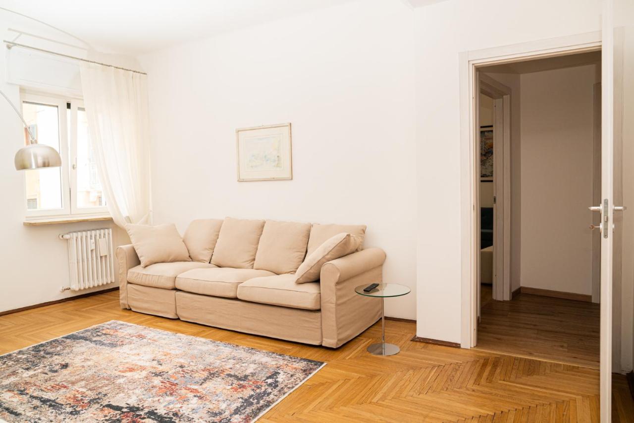 Apartamento Domus - Elegante Residenza Con Affaccio Su Porta Leoni