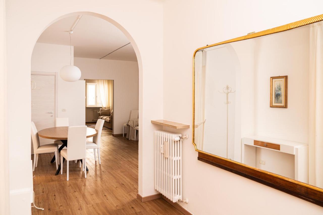 Domus - Elegante Residenza Con Affaccio Su Porta Leoni * Verona