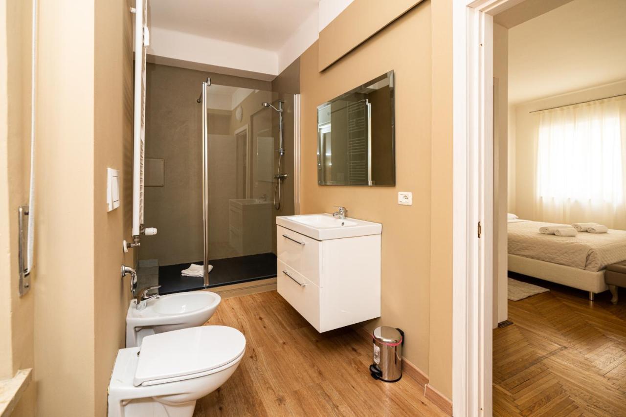 Domus - Elegante Residenza Con Affaccio Su Porta Leoni Apartamento