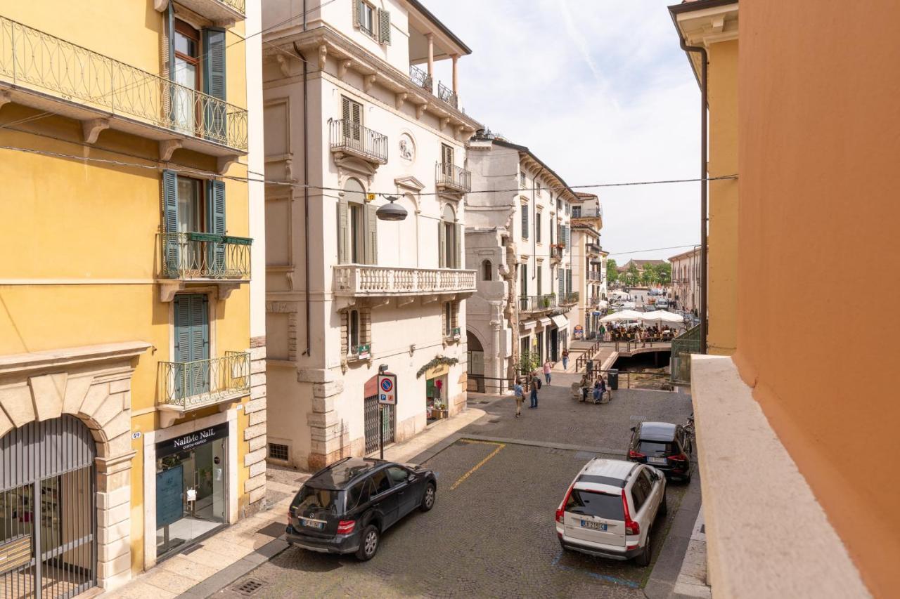 Domus - Elegante Residenza Con Affaccio Su Porta Leoni *