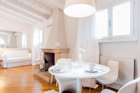 Di Punto In Bianco Apartamento