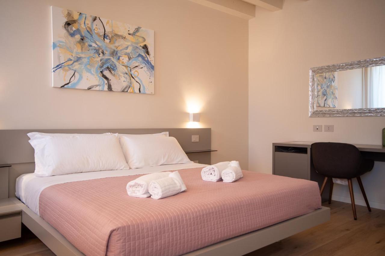 Aparthotel Calcirelli 2*