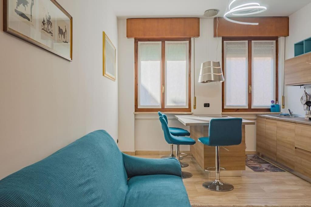 Juliet's Terrace On The River Apartment