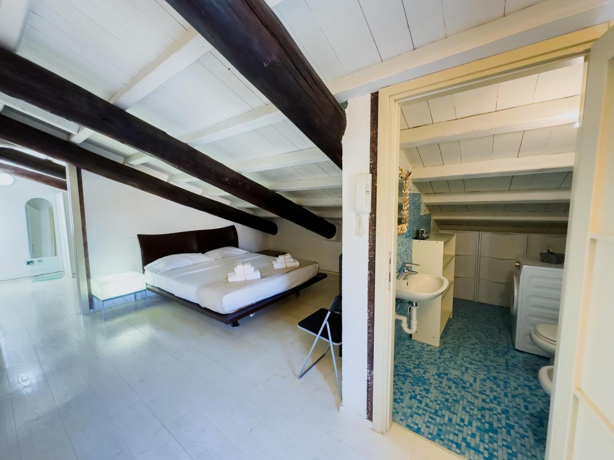 Truly Aparthotel 2*