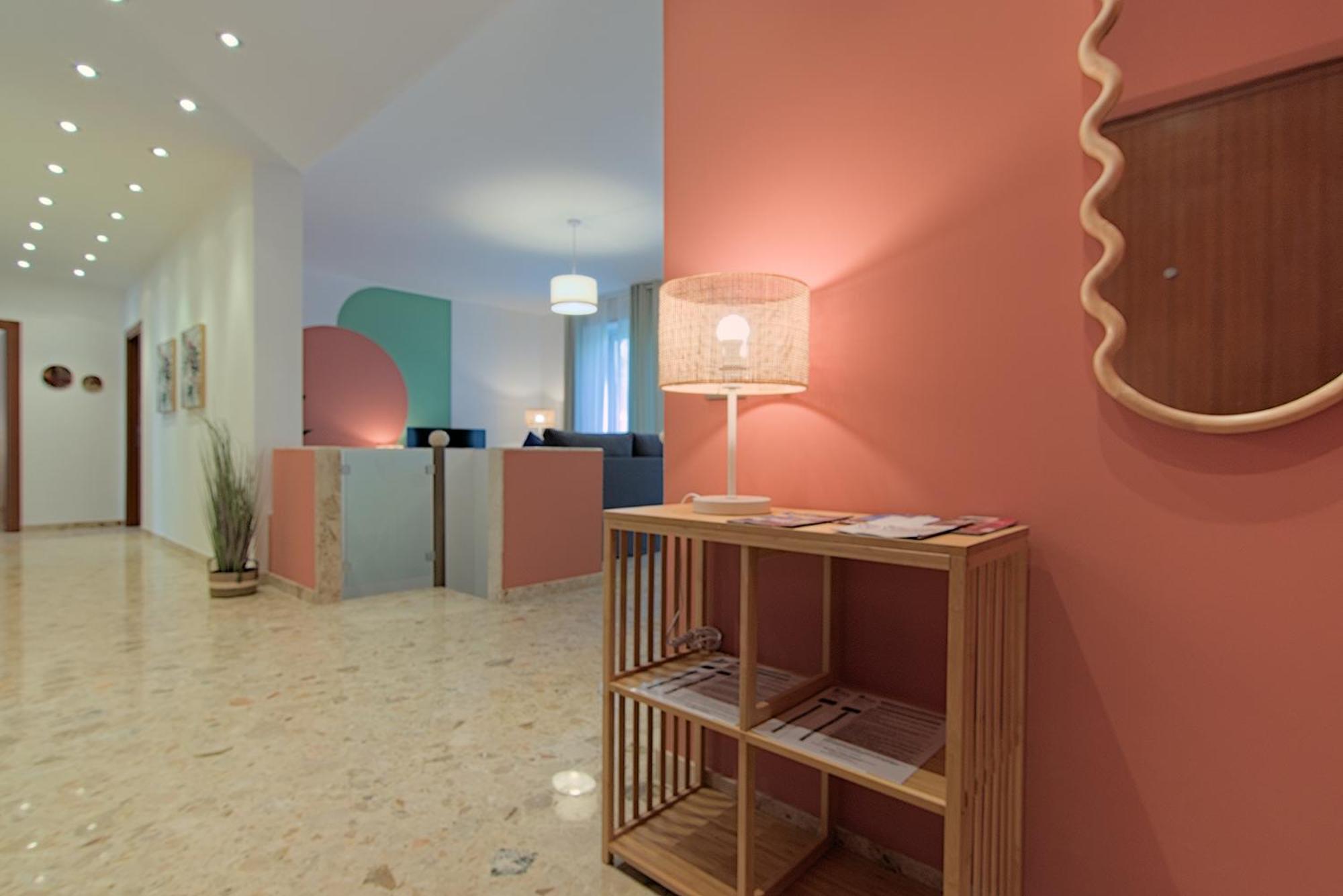 Atelier River Charm Near Adige, Center & Game Apartamento
