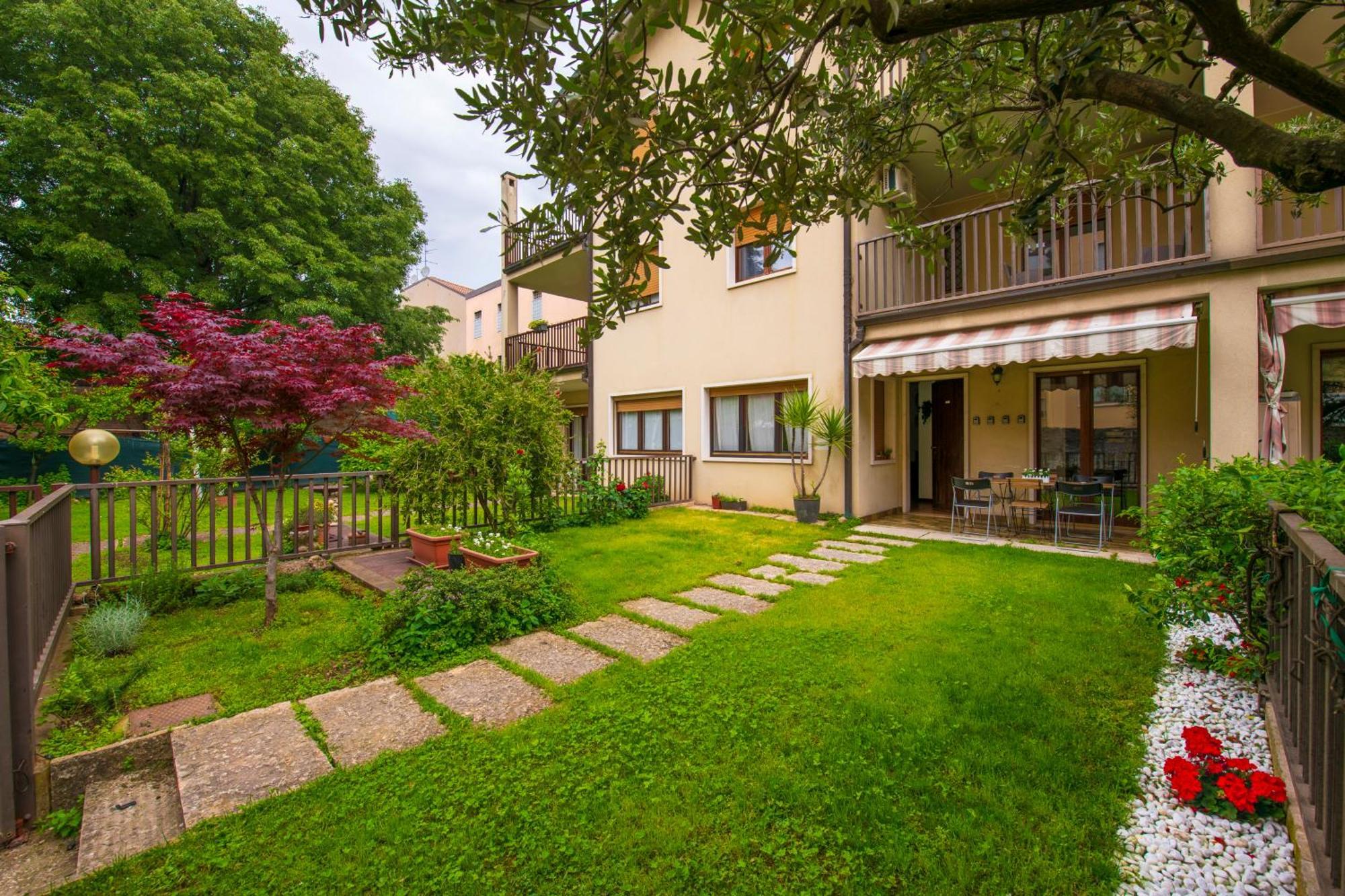 Affittacamere Gardenhouse - Wifi And Garden