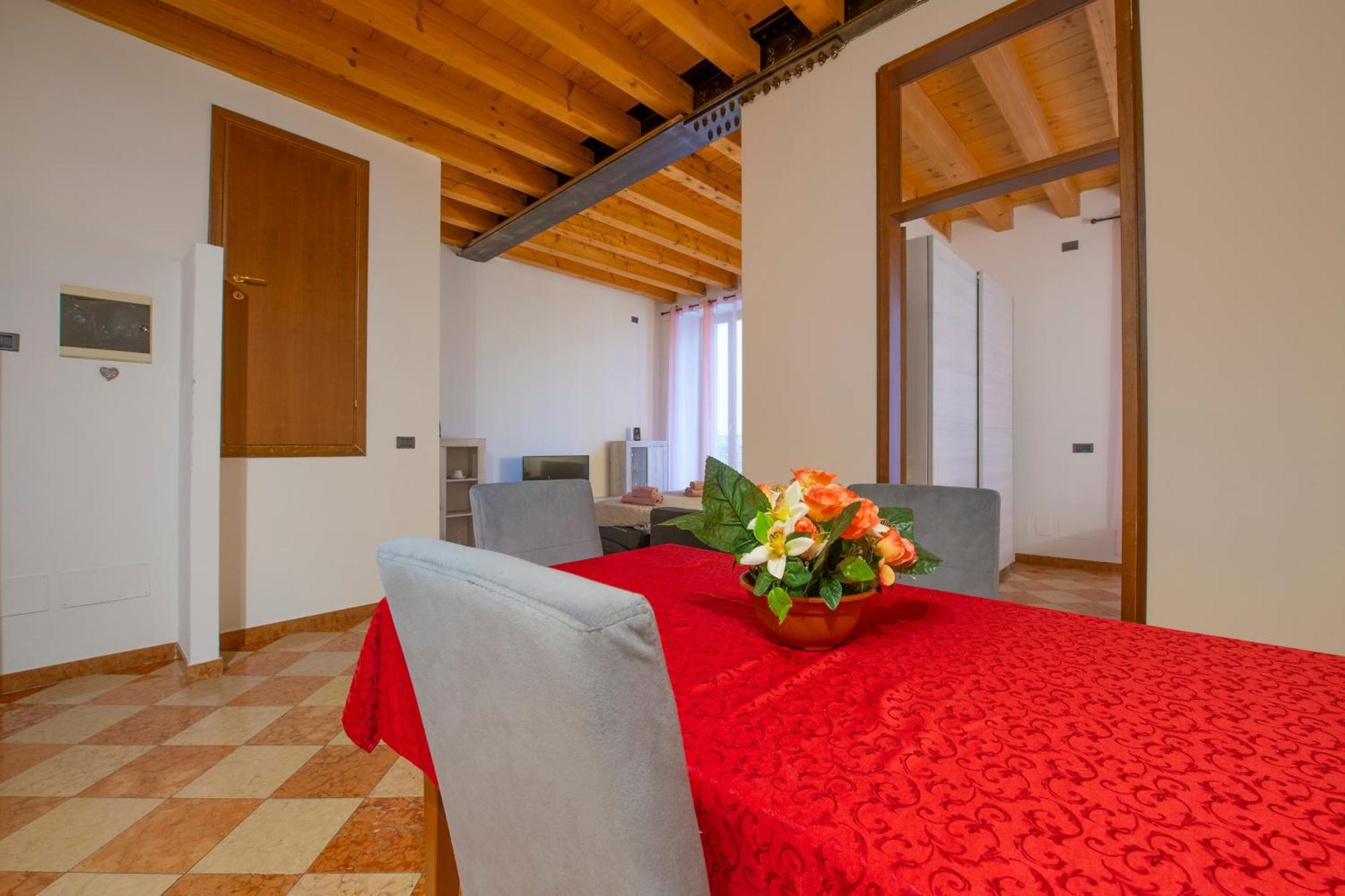 Palace Mazzini Center Apartamento Verona