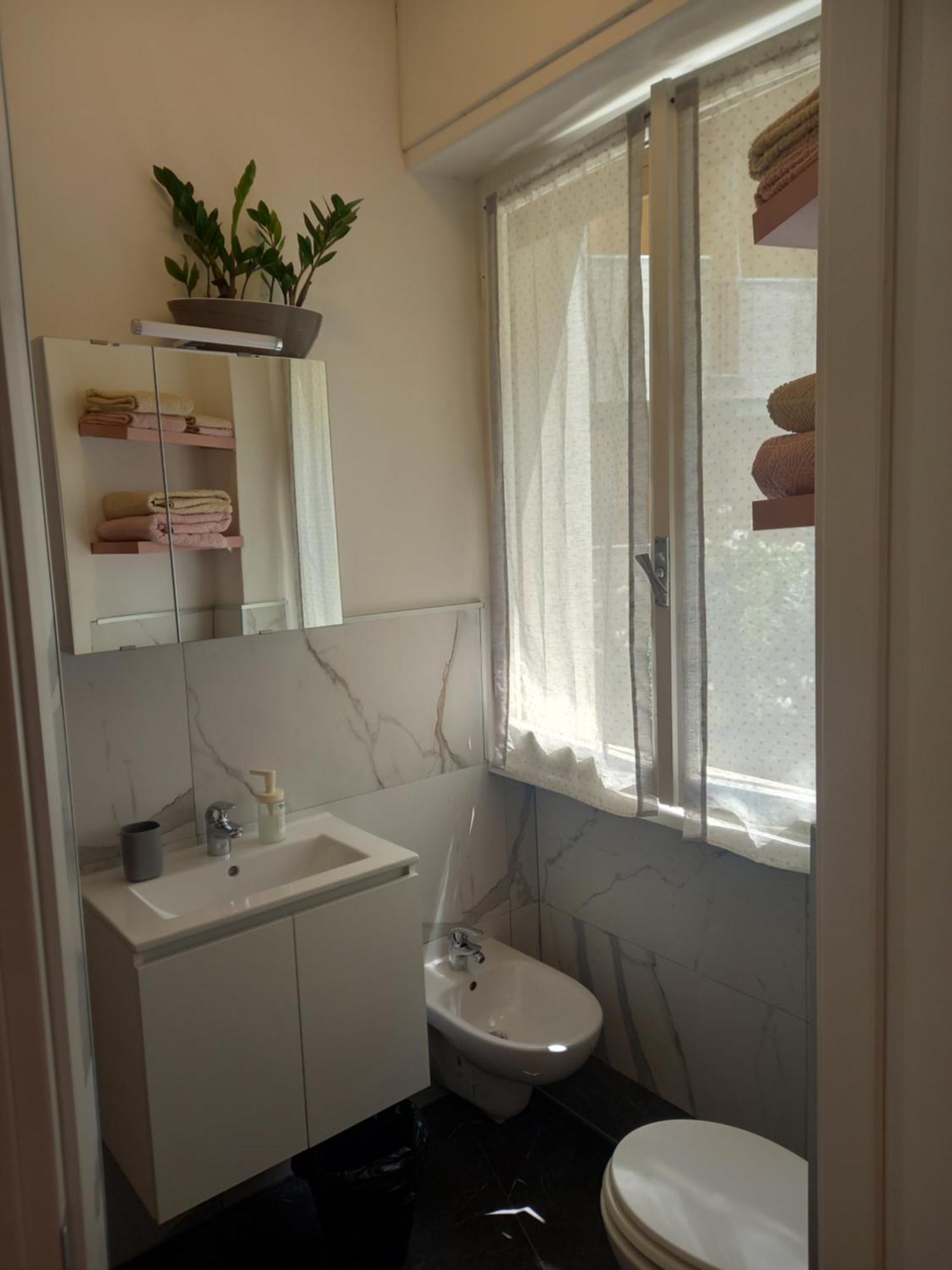 Pensión Minihouselarissa Diverona Verona