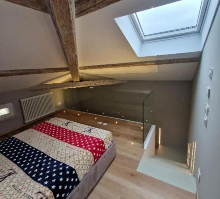 Luxury Duplex 50 Apartment *