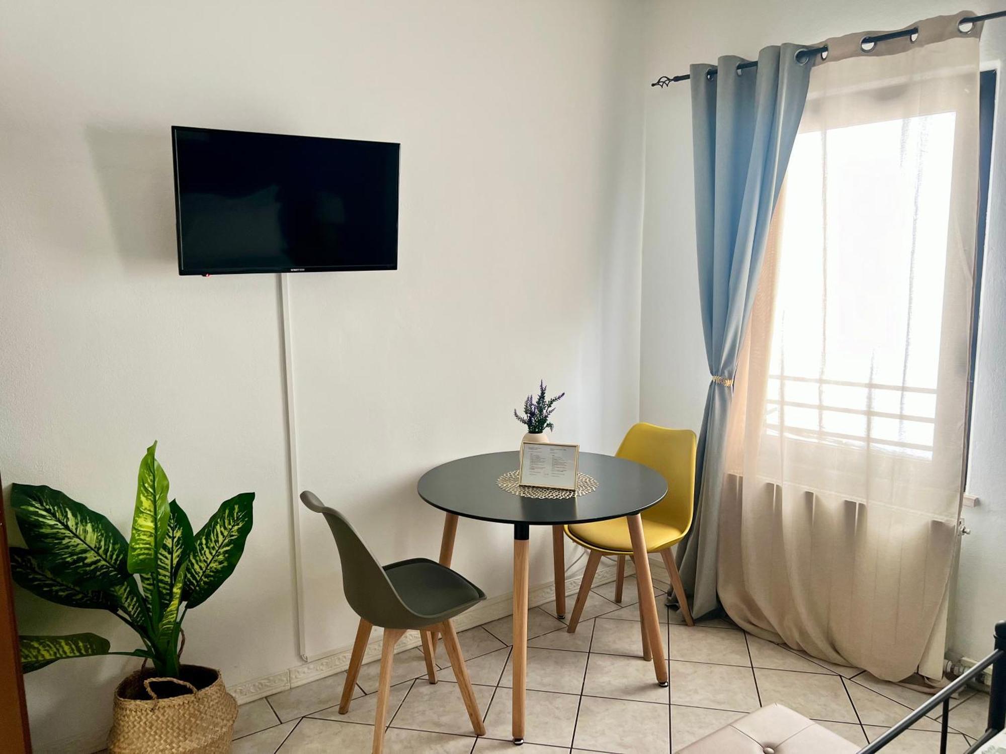 Pensión Verona Rooms