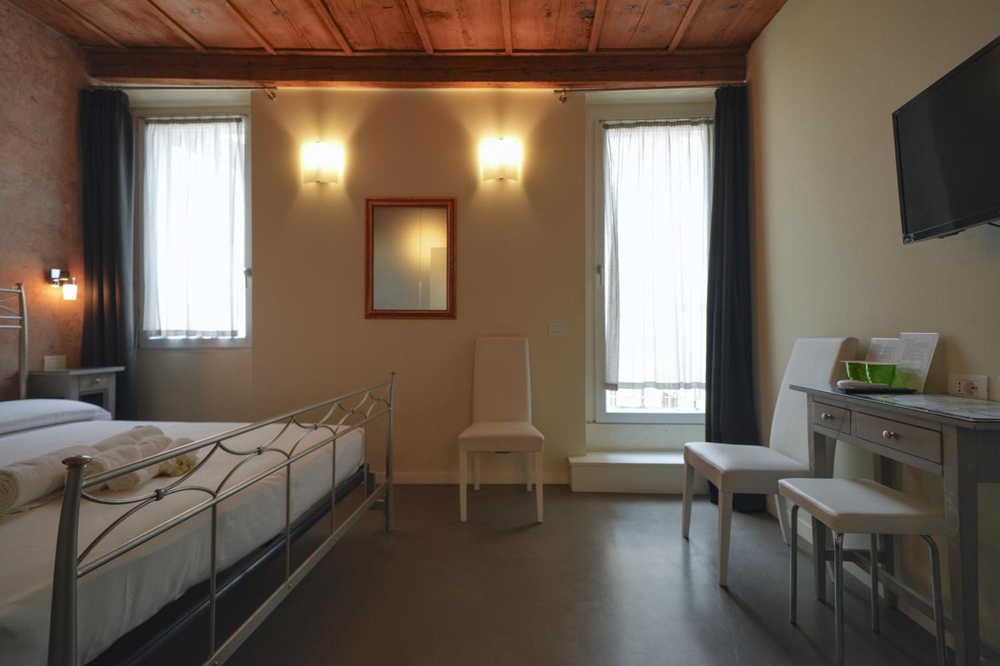 Palazzo Di Giulietta - Royal Solution Affittacamere Verona