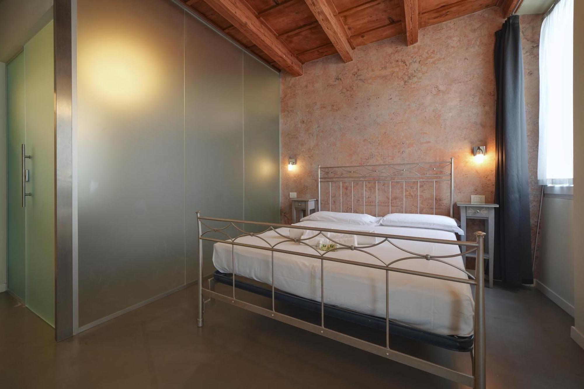 Affittacamere Palazzo Di Giulietta - Royal Solution *