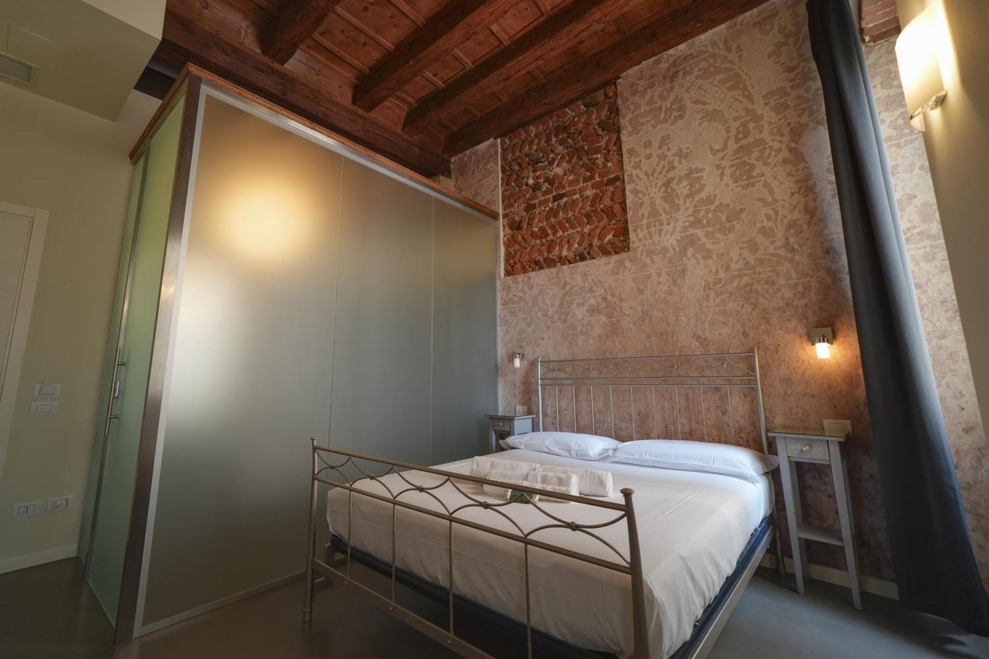 Palazzo Di Giulietta - Royal Solution Affittacamere Verona