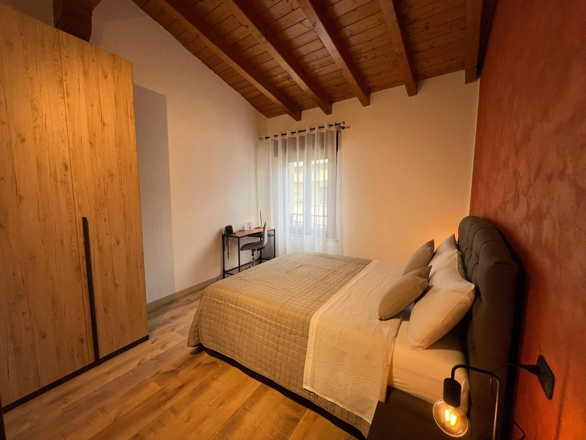 Apartment Prestige - Rustic Elegance Verona