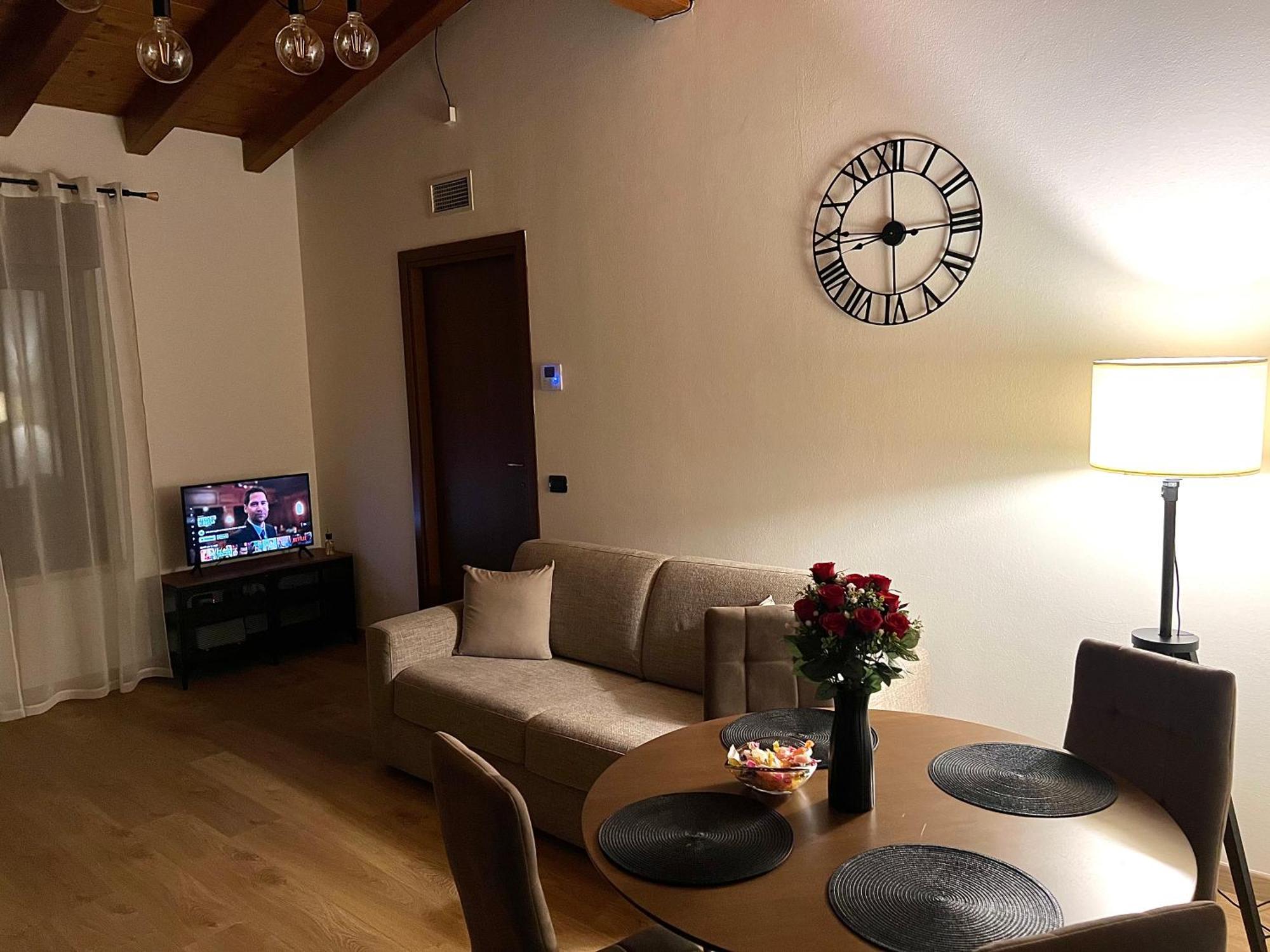 Prestige - Rustic Elegance Apartment