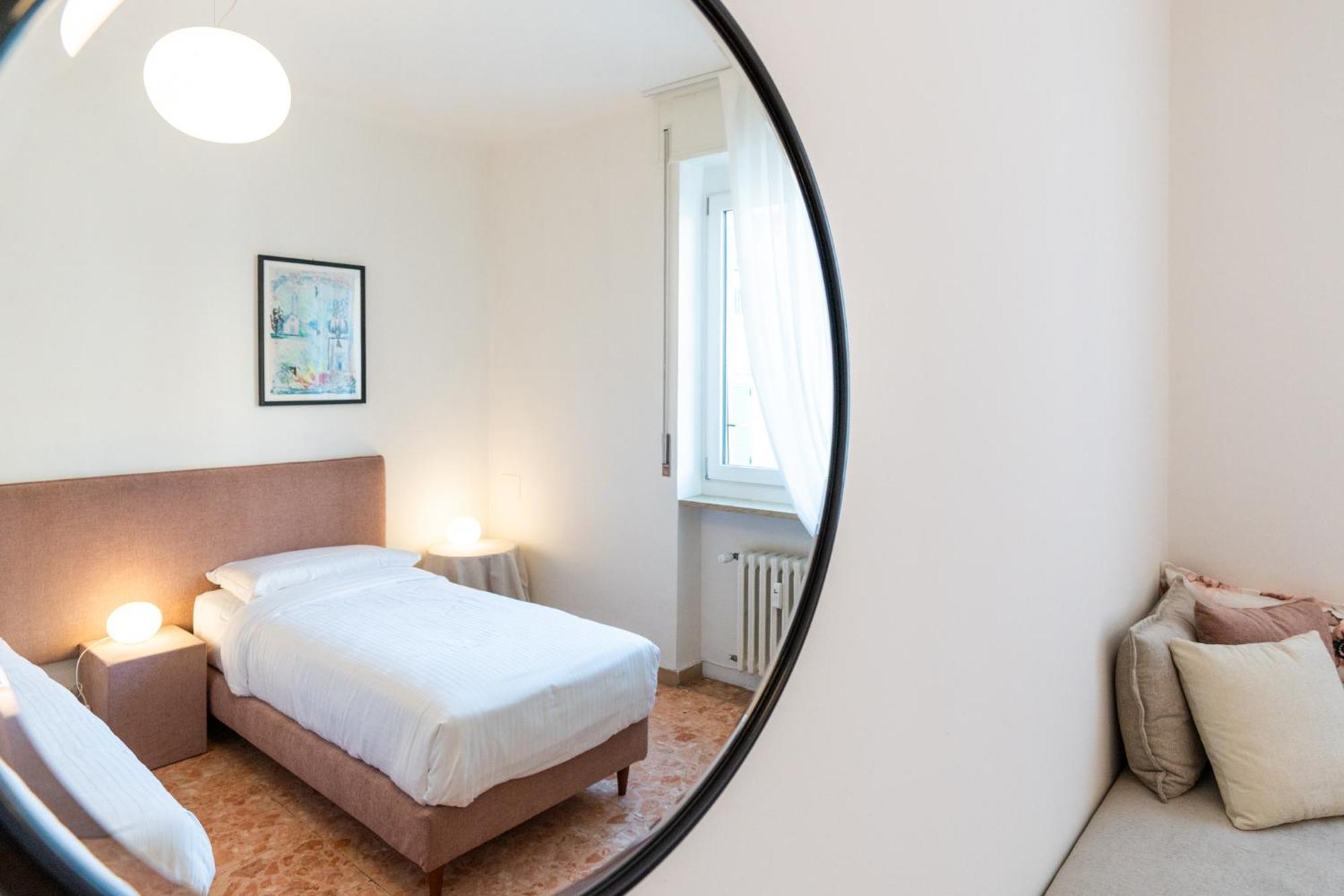 Apartamento Domus - Elegante Residenza Con Affaccio Su Porta Leoni *