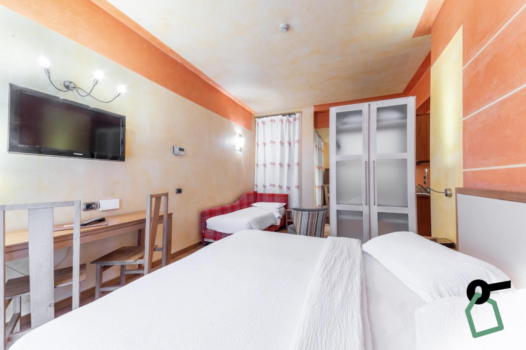 Hotiday Discovery - Hotel