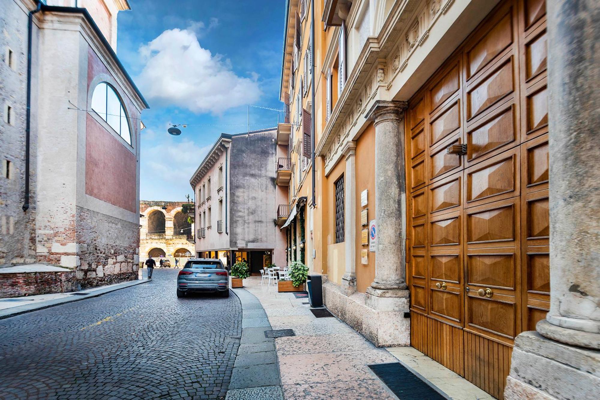 Italianflat - Arena By Side, Old Town Apartamento