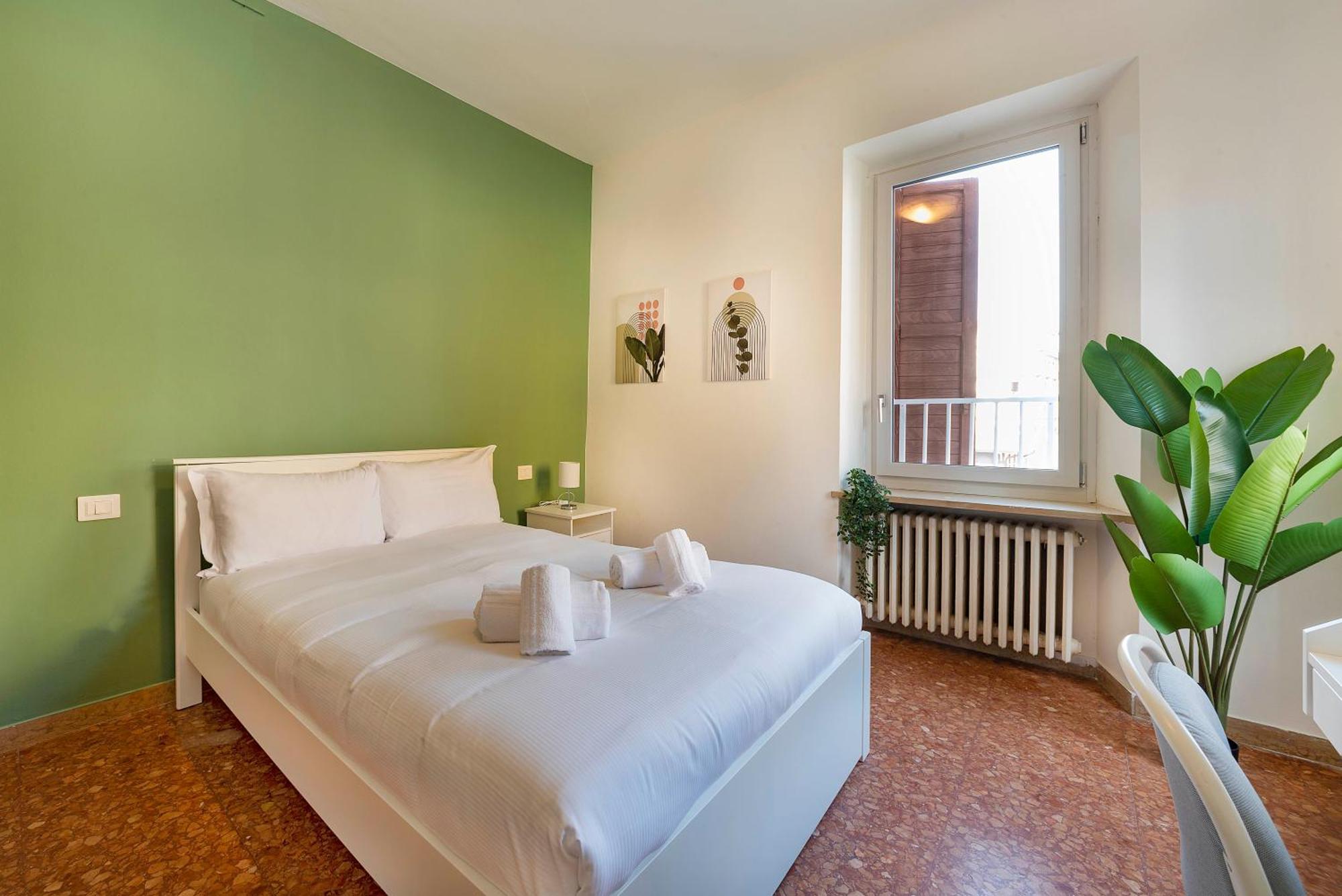 Italianflat - *
