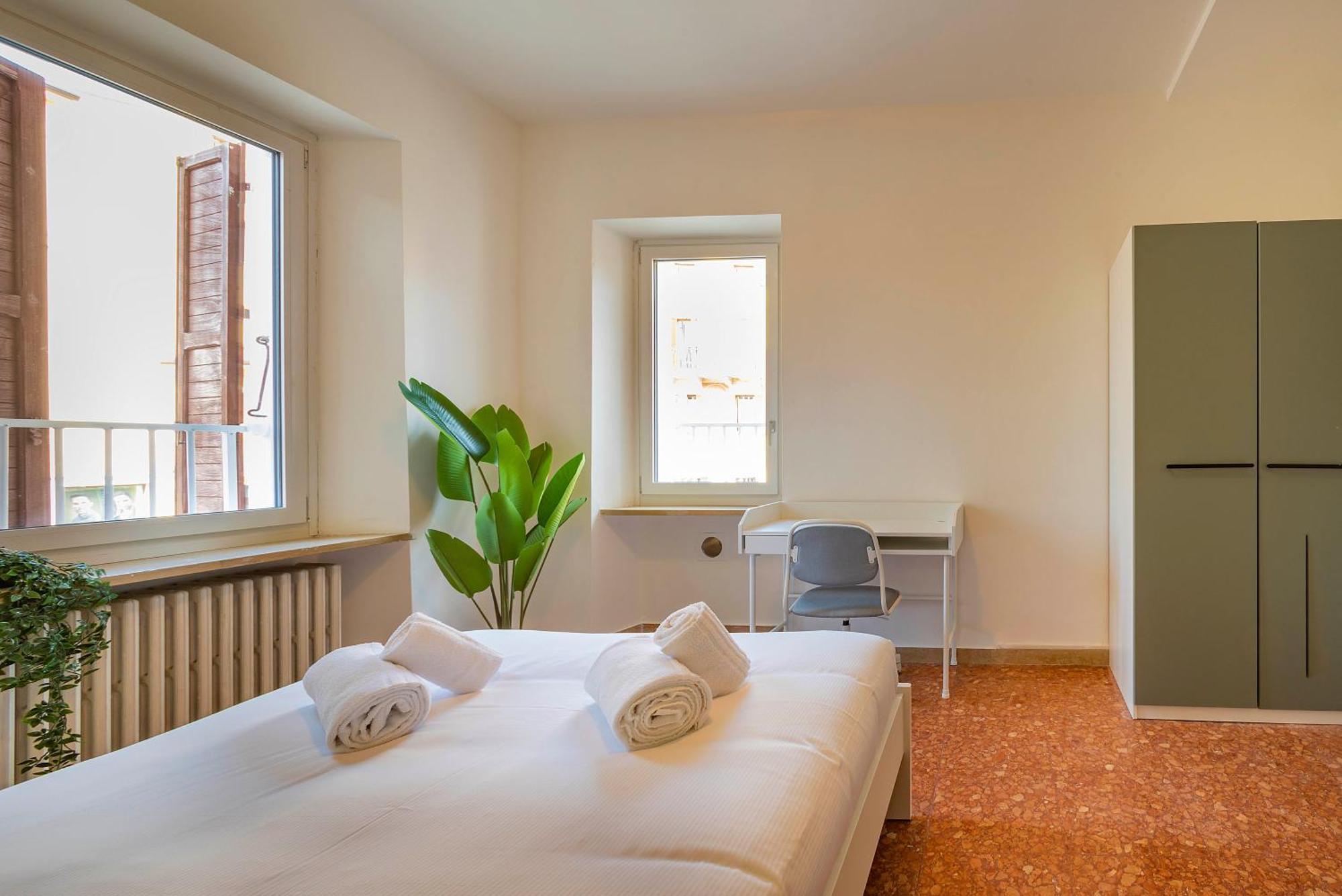 Italianflat - *