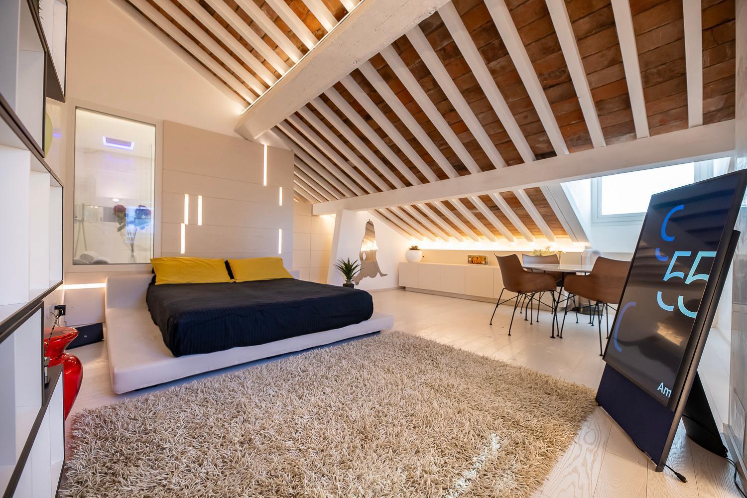 Luxury Rooftop Piazza Erbe Apartamento *