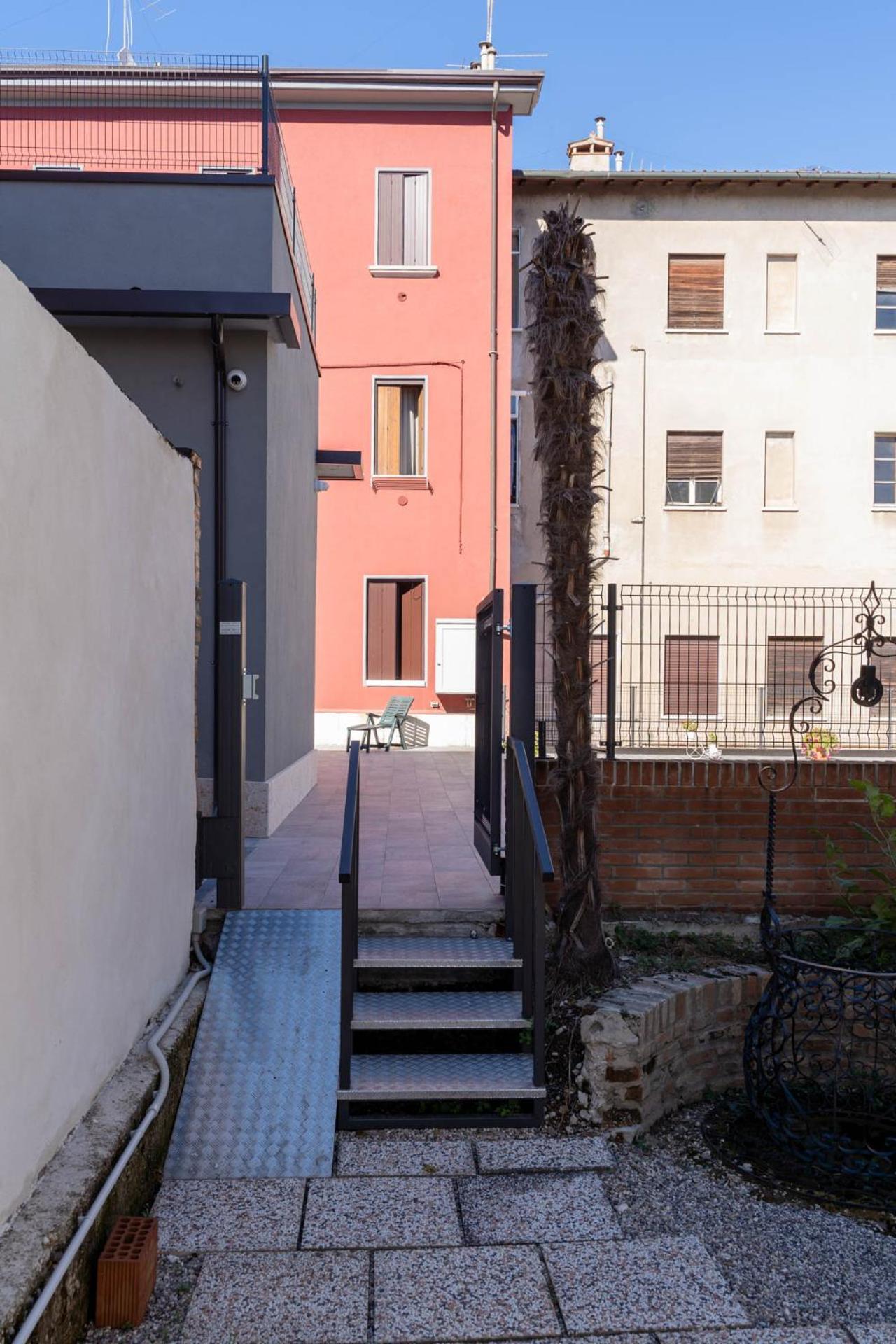 Affittacamere Residenza Grazioli 2 *