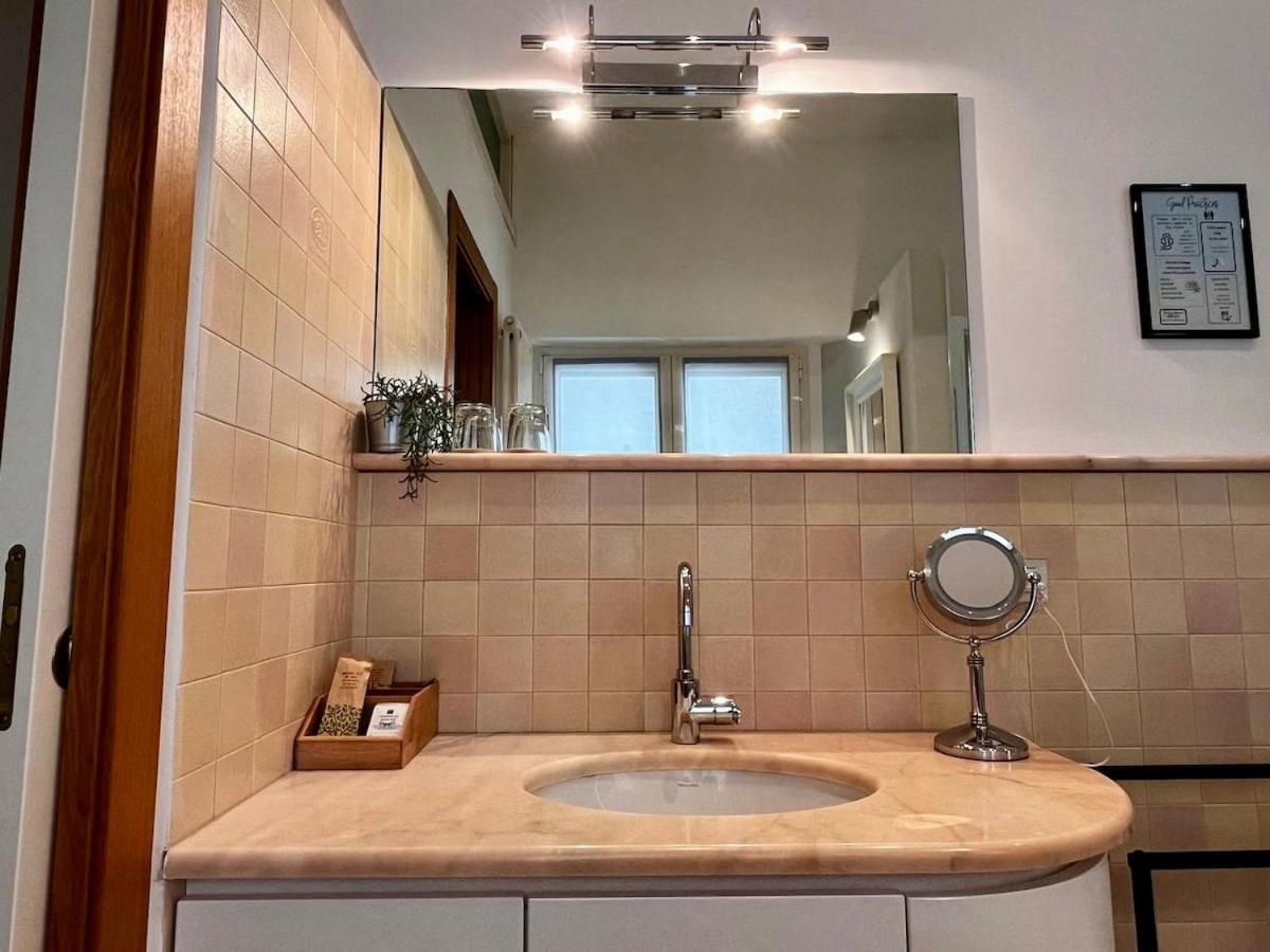 Residenza Tazzoli - Big House 120 M2, With 2 Bedrooms And 2 Bathrooms * Verona