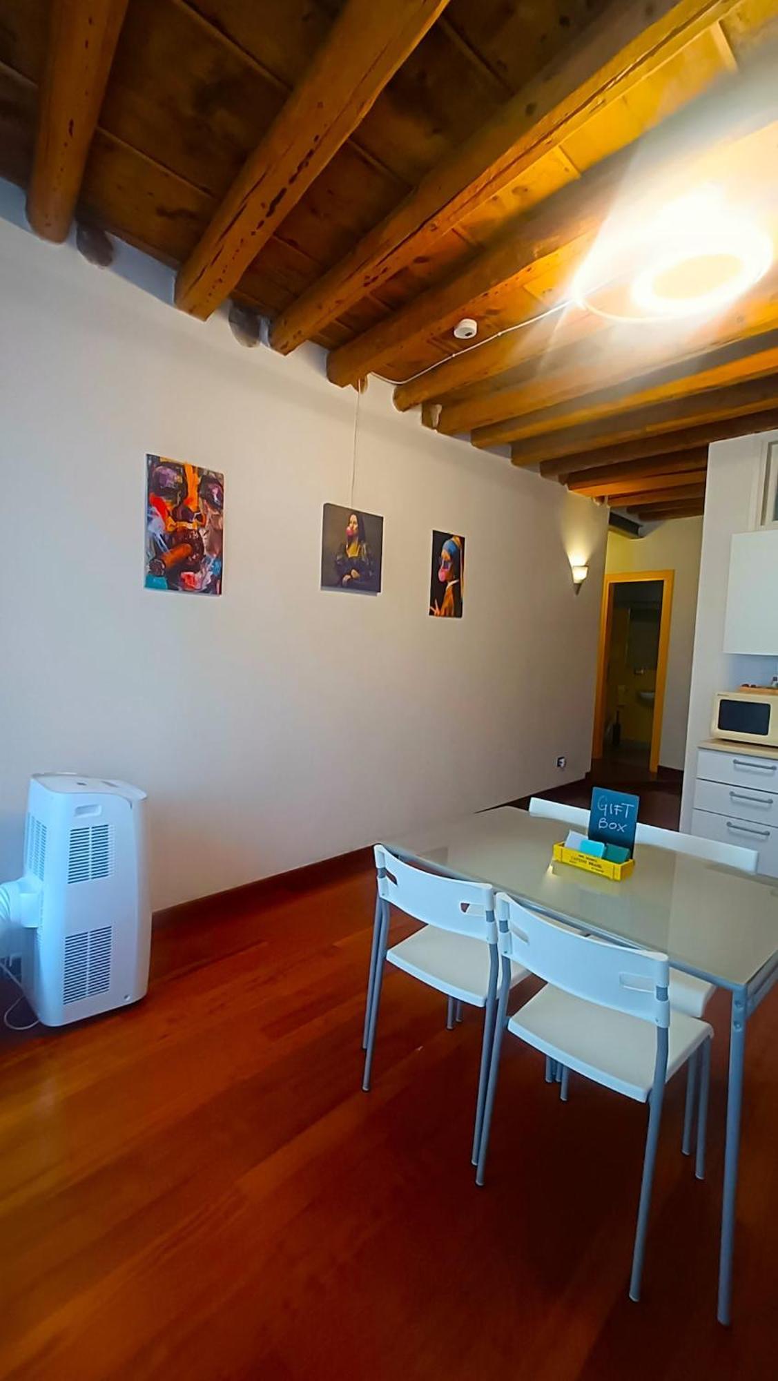 Happy Place, Centro Apartamento