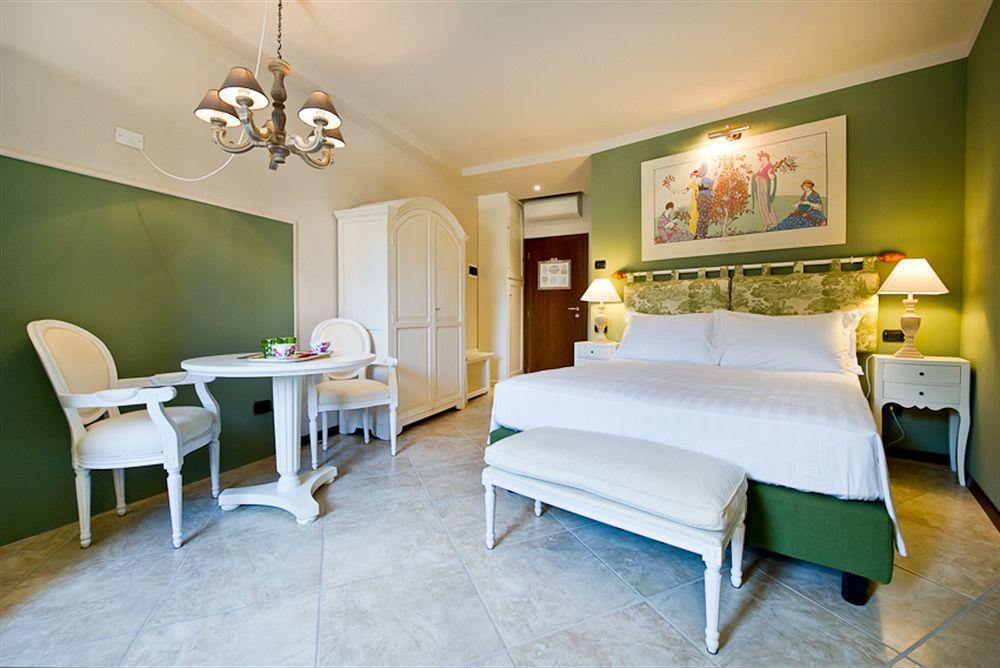 Residenza Giacomo Puccini Bed and breakfast