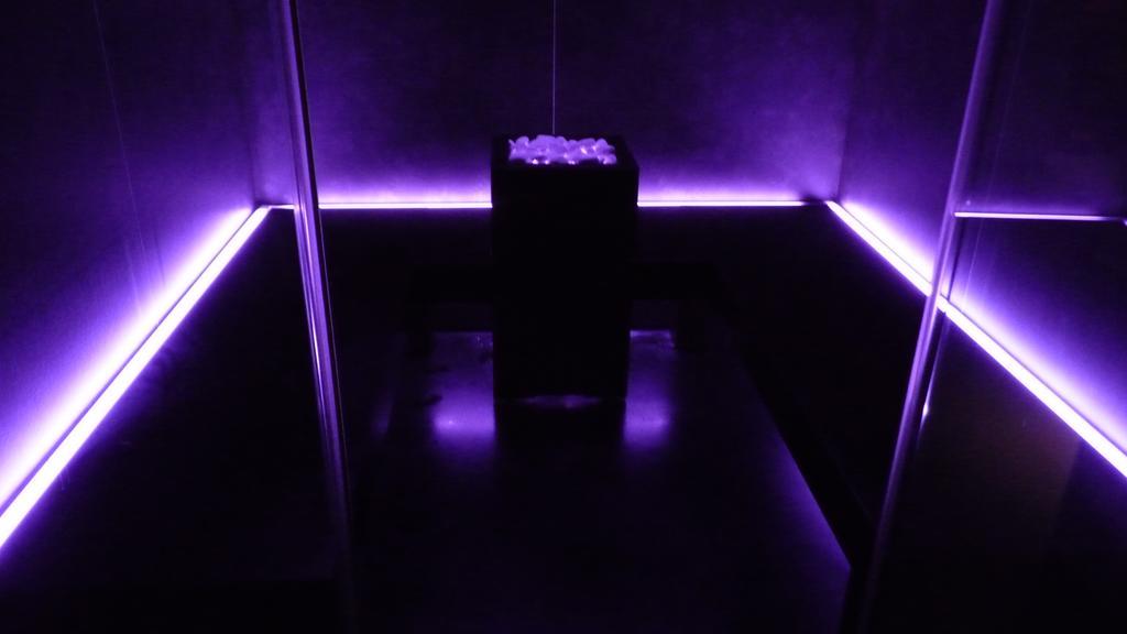 Milano & Spa***s Hotel Verona