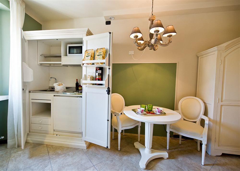Residenza Giacomo Puccini Bed and breakfast