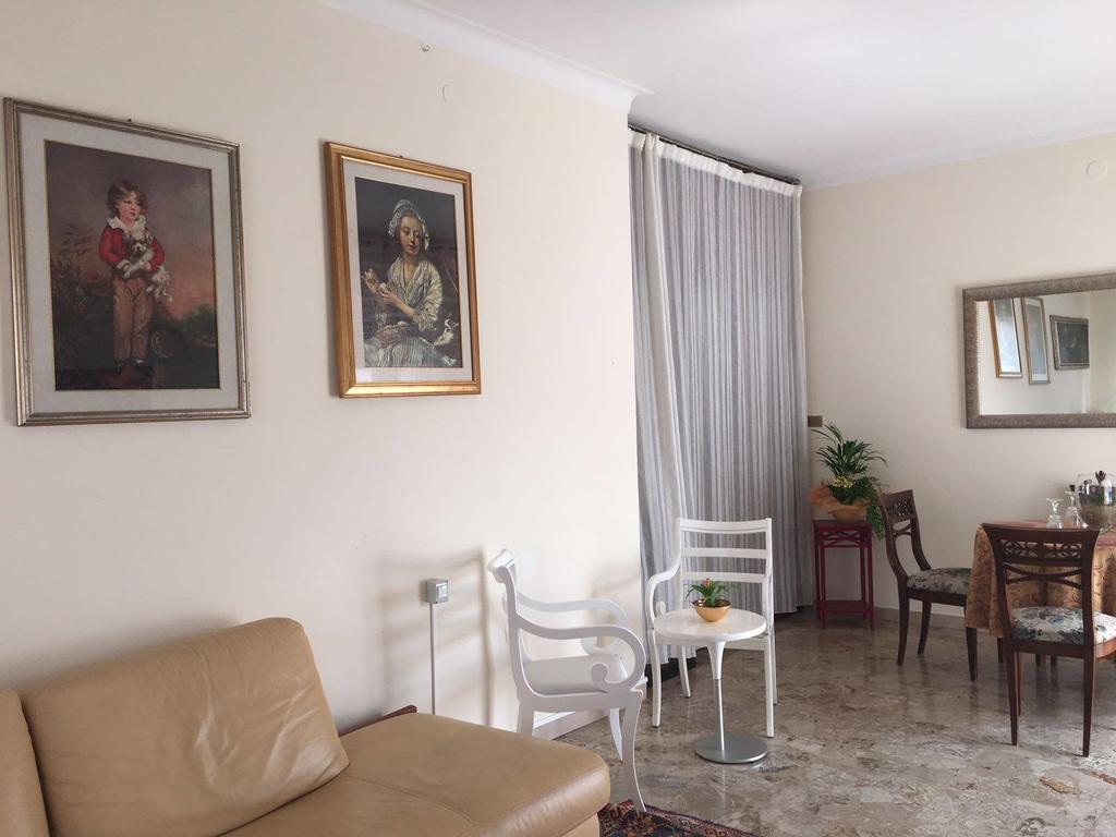 Pensión Casa Stimate *