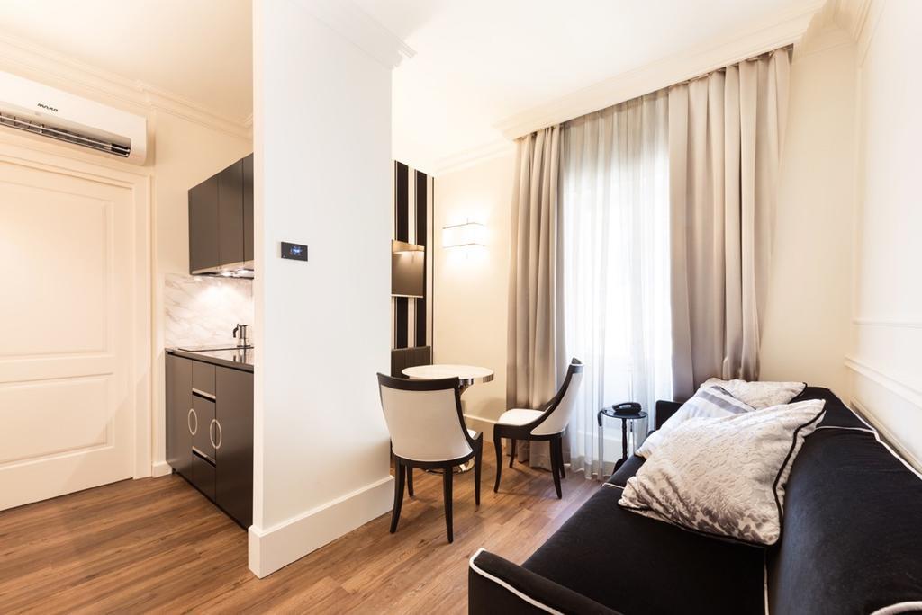 Milano & Spa***s Hotel
