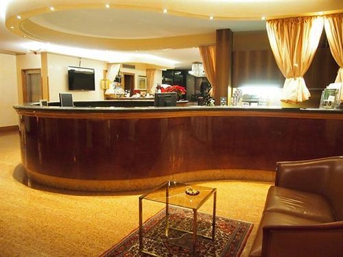 Apartahotel All'adige Verona
