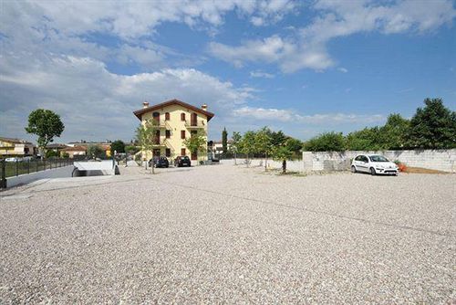 Residenza La Ricciolina Aparthotel