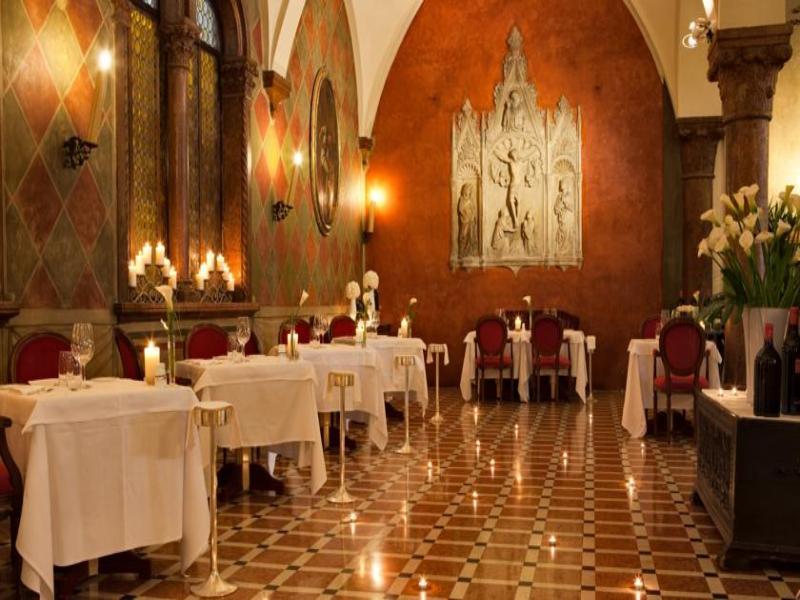 Due Torri Hotel