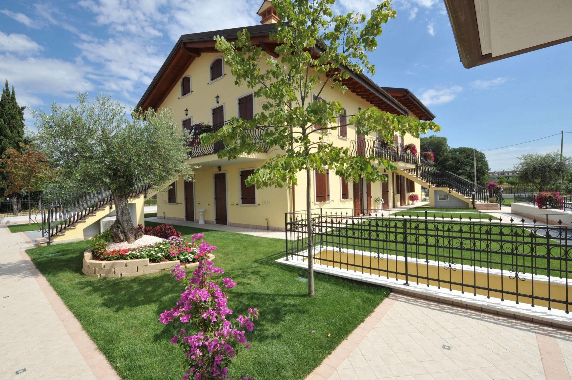 Aparthotel Residenza La Ricciolina Verona