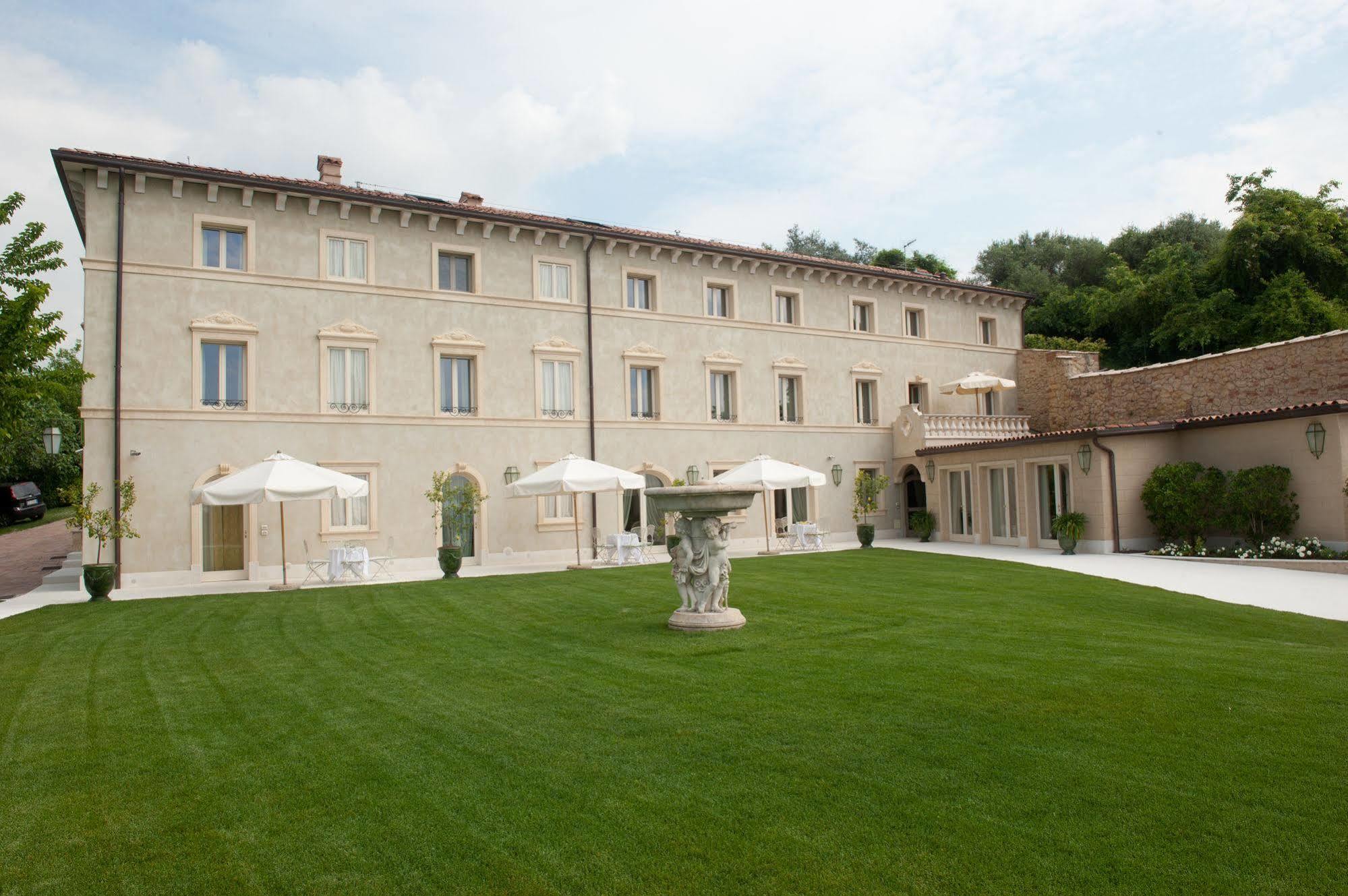 Relais Fra' Lorenzo 5*