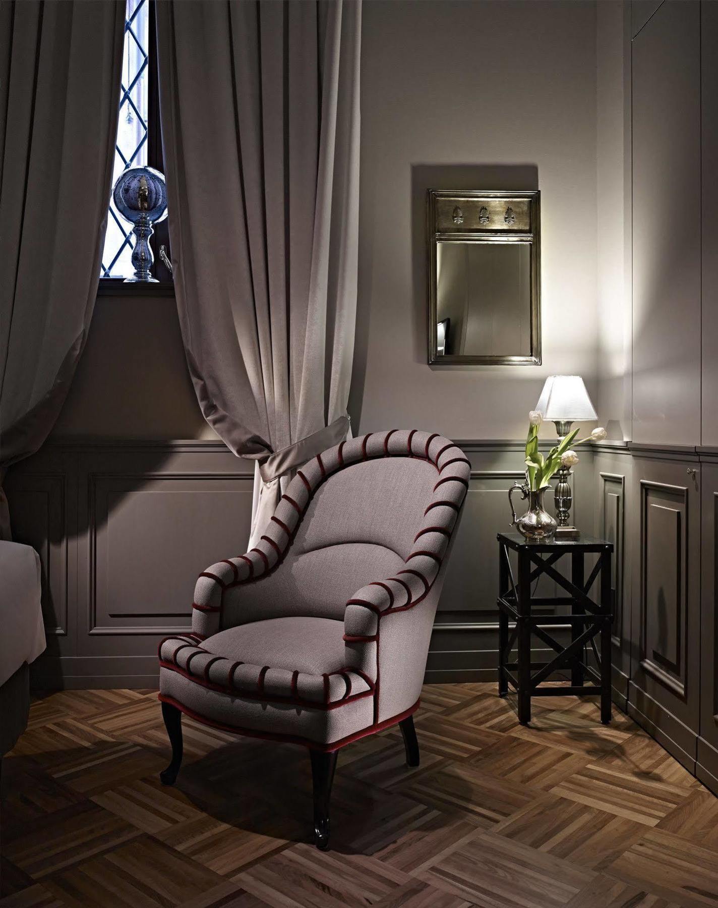 The Gentleman Of Vérone