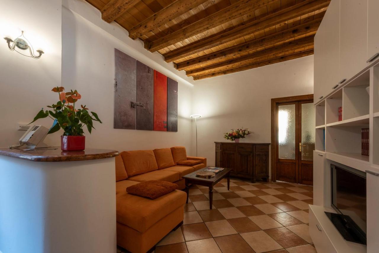 Appartamento La Casa Di Dina *