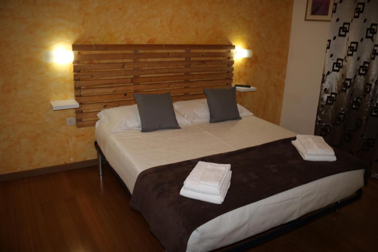 Mameli Ospedale Borgo Trento 400 M Affittacamere