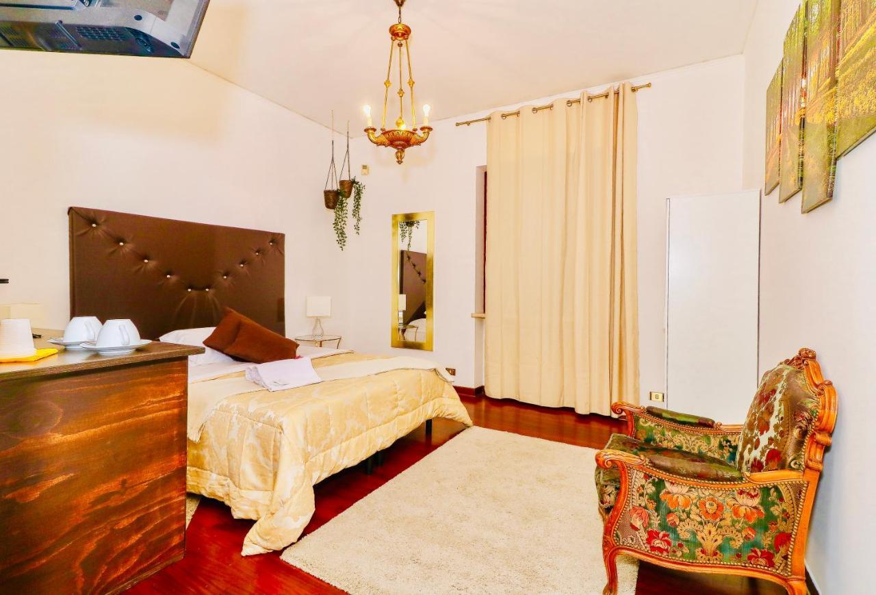Vitti's Guest house 3*